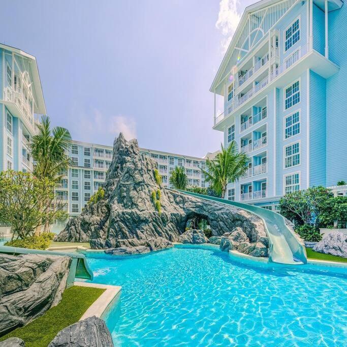 Grand Florida Beach Waterpark Condo Resort นาจอมเทียน ภายนอก รูปภาพ
